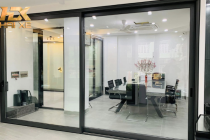 Tại Sao Cửa Nhôm Aluprof Là Giải Pháp Hoàn Hảo Cho Công Trình Hiện Đại?