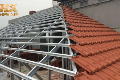 Có cần bảo dưỡng khung kèo xà gồ thép lợp mái ngói nhà phố hay không?